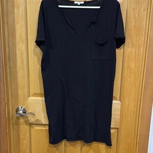 Z Supply black V-Neck t-shirt Dress size L